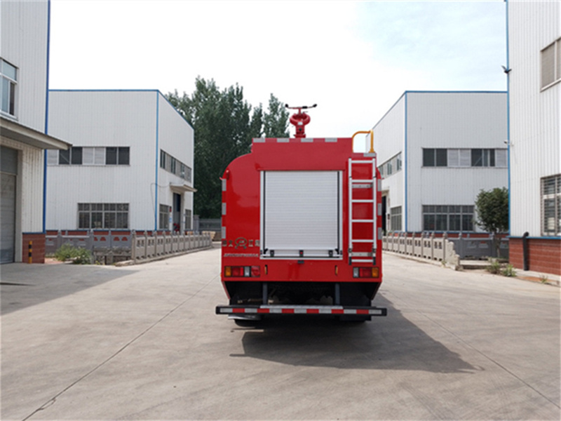 五十鈴水罐消防車(chē)（3.5噸）圖片