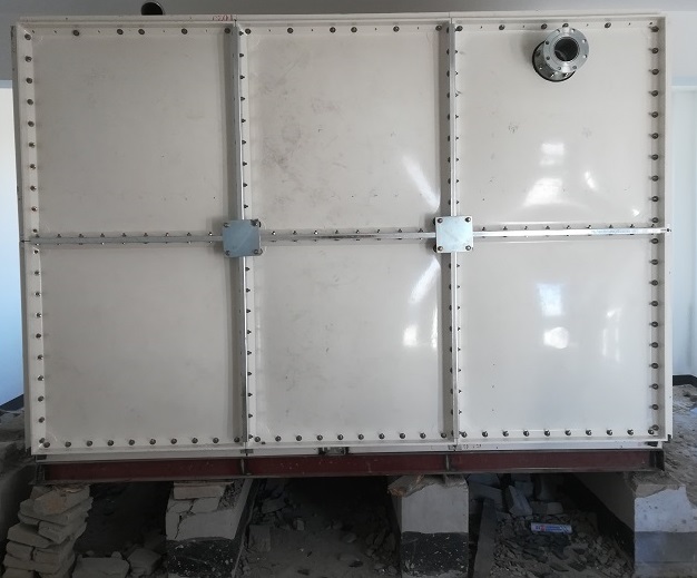 煙臺(tái)玻璃鋼水箱